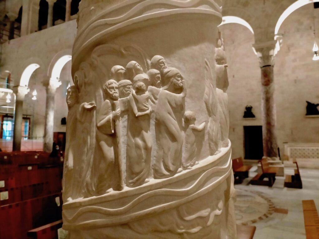 Columna barroca de la Catedral | EVG