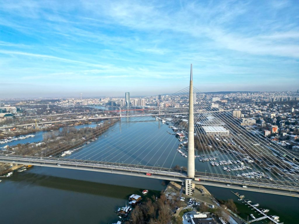 Belgrado_anton-lukin-unsplash