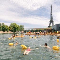 Baignade Grenelle_1 Sena_Brazo de Grenelle_Joséphine Brueder__2_cdn.paris.fr