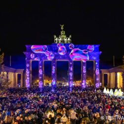 © FESTIVAL OF LIGHTS