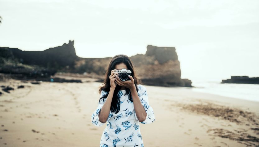 Mujer foto_nirmal-rajendharkumar-unsplash