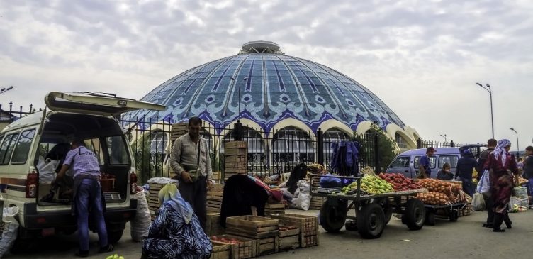 chorsu-bazaar-Tashkent_Visit-Tashkent
