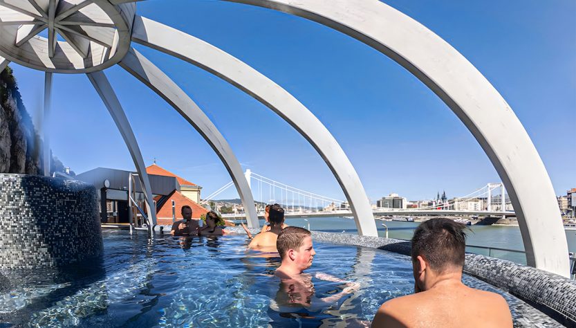 10 Budapest Rudas Bath Tickets