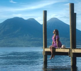 04 Atitlan_ricardo-arce-unsplash