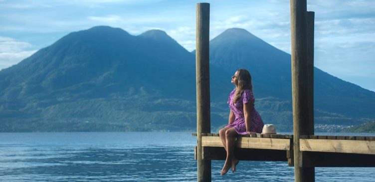 04 Atitlan_ricardo-arce-unsplash