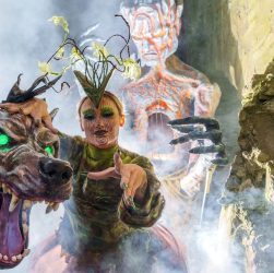 2025, Púca Festival, mythological characters-Turismo de Irlanda